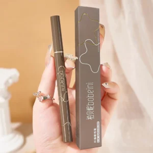 Slim eyeliner is waterproof, sweat-proof, long-lasting and non-smudged. Newbie brown eyeliner liquid pen 5